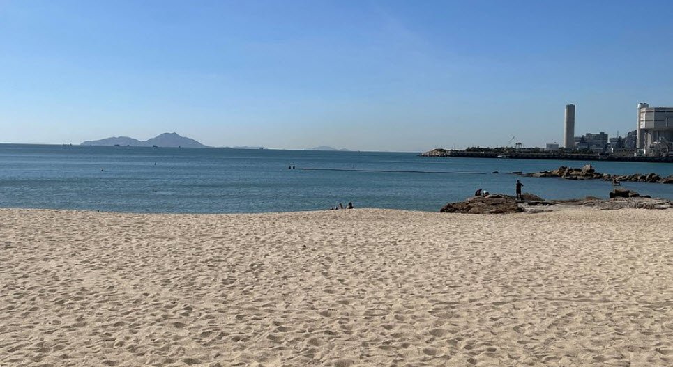 Hung Shing Yeh Beach, , China